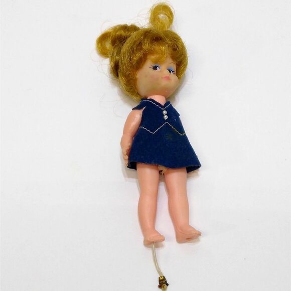 Uneeda Doll 1970s Growing Hair Pull String Mechanism Changeable Clothing RARE - Picture 1 of 11